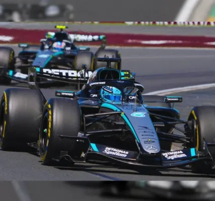 George Russell wygrywa GP Australii 2026, Ferrari Hamiltona traci szansę