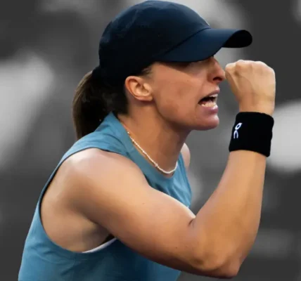 Iga Świątek podczas meczu z Eliną Switoliną w ćwierćfinale Indian Wells 2026