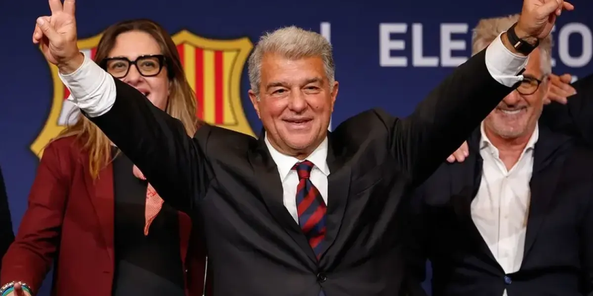 Joan Laporta świętuje zwycięstwo w wyborach FC Barcelony 2026