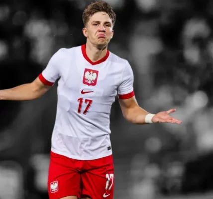 Oskar Pietuszewski, 17-letni piłkarz FC Porto, w kontekście powołania do reprezentacji Polski