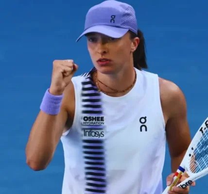 Iga Świątek reaguje podczas dramatycznego meczu z Kayla Day w turnieju BNP Paribas Open 2026 w Indian Wells Tennis Garden
