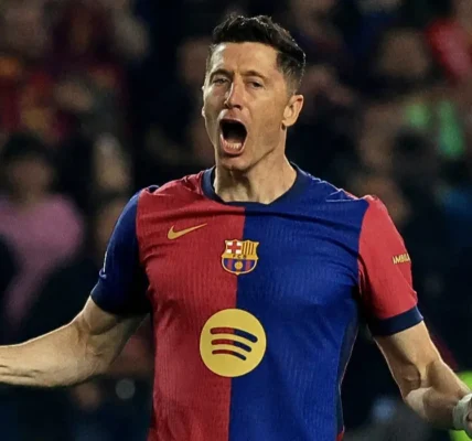 Rozmowy kontraktowe Lewandowskiego z Barceloną